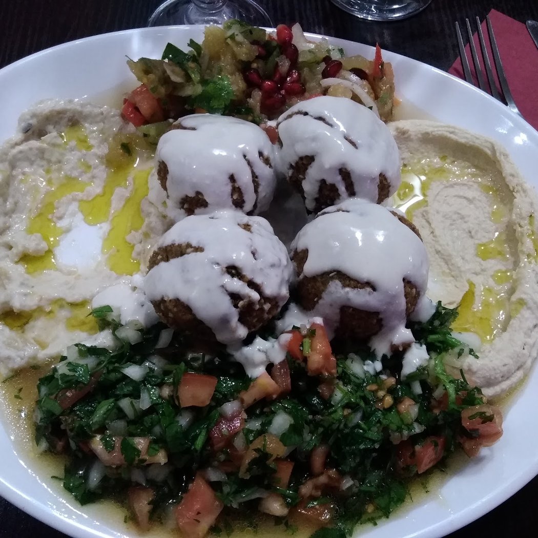 Au Libanais de Saint-Maurice. 3